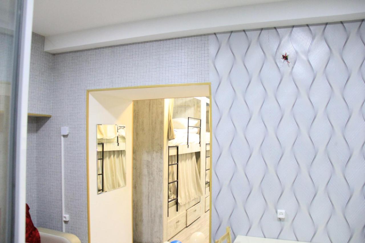 Blossom Hostel Updated ! Обновлено !!! City Center! Perfect Order!!! Snow-White Bed Linen!!! Идеальный Порядок!!! Белоснежное Постельное Белье!!! Центр Города !!! Тбилиси Экстерьер фото