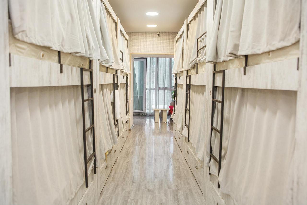 Blossom Hostel Updated ! Обновлено !!! City Center! Perfect Order!!! Snow-White Bed Linen!!! Идеальный Порядок!!! Белоснежное Постельное Белье!!! Центр Города !!! Тбилиси Экстерьер фото